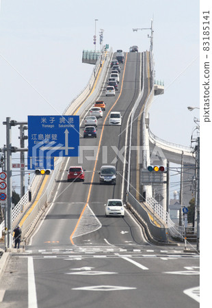 Familiar tread slope on TV commercial (Eshima Ohashi Bridge connecting Sakaiminato City, Tottori Prefecture and Yatsuka Town, Matsue City, Shimane Prefecture) Familiar tread slope on TV commercial (Eshima Ohashi Bridge connecting Sakaiminato City, Tottori Prefecture and Yatsuka Town, Matsue City, Shimane Prefecture) 83185141