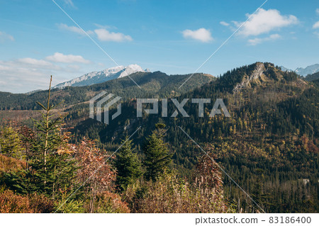 Tatra National Park, Poland. Hiking Trails In autumn. Beautiful Scenic View. European Nature. UNESCO reserves, nature concept 83186400