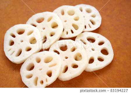 Lotus root slice 83194227