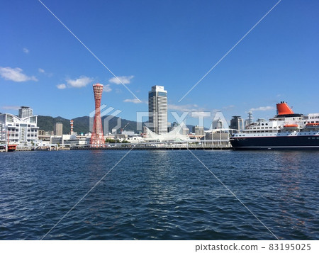 Nippon Maru 停泊在 Nakatottei 83195025