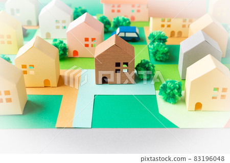 各種各樣的房地產建築物和公共道路福六和改造地區值班義務 各種各樣的房地產建築物和公共道路福六和改造地區值班義務 83196048
