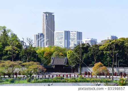 Scenery from Kioizaka, Chiyoda-ku, Tokyo (2021) 83198657