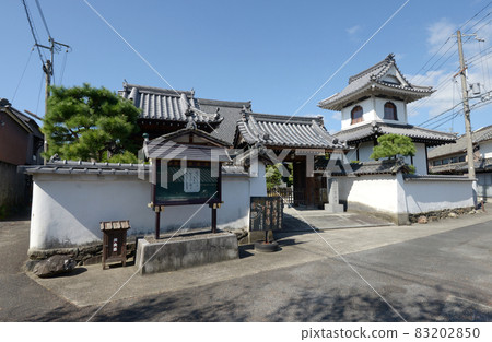 Koya Kaido Homanji Temple Gojo City, Nara Prefecture 83202850