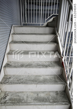 公寓大修腳手架工程，從住戶角度出發的大修腳手架工程，安全第一，施工細節，住戶檢查 83204045