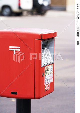 Red post post post post 83204536