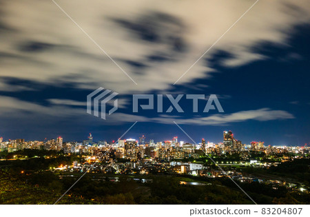 Sendai night view 83204807