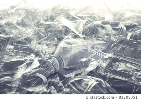 Plastic products in transparent cups and containers Plastic products in transparent cups and containers 83205351