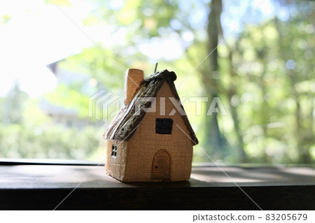 矮人的房子 83205679