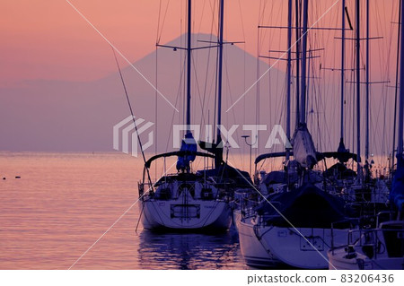 晚上富士 83206436