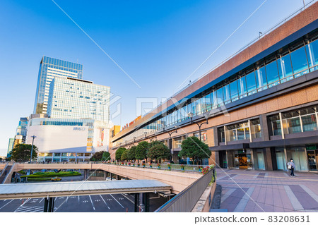 仙台站西口站晨景 83208631
