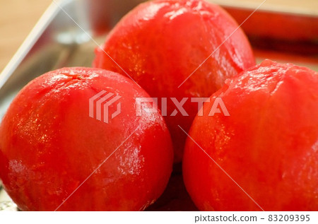 乾淨的西紅柿 乾淨的西紅柿 83209395