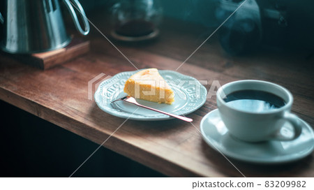 Cheesecake and coffee set 83209982