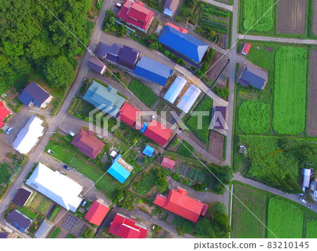 Village on the lakeside ~ aerial view with drone (Lake Inawashiro, West Bank / Fukushima Prefecture Aizu Wakamatsu city Omachi Akai character residence) 83210145