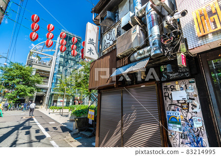 Tokyo cityscape of Japan October ・ I hope for "Nonbei Yokocho" after the state of emergency is lifted 83214995