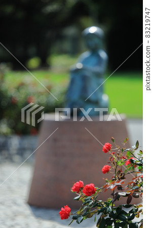 橫濱玫瑰、大海和藍天 橫濱玫瑰、大海和藍天 83219747