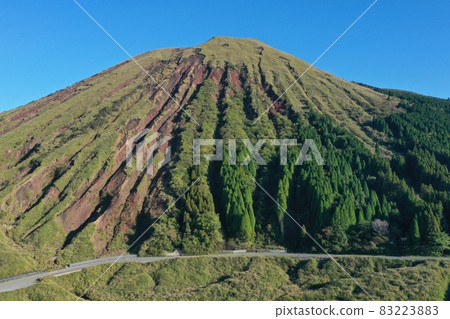 Around Mt. Nakadake, Mt. Aso before the eruption on October 20, Mt. Around Mt. Nakadake, Mt. Aso before the eruption on October 20, Mt. 83223883