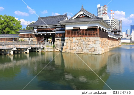 【廣島縣】晴天下的廣島城 二之丸表參道 【廣島縣】晴天下的廣島城 二之丸表參道 83224786