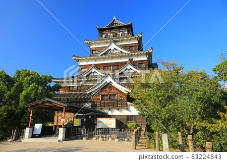 [Hiroshima Prefecture] Hiroshima Castle Tower in fine weather 83224843