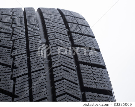 studless tire 83225009