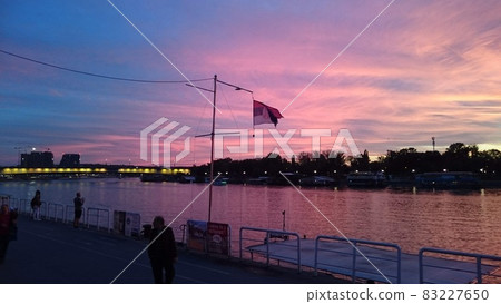 Evening view of Europe dyed in purple 83227650