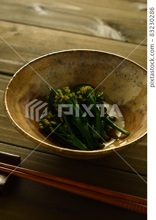 浸泡過的花甲 83230286