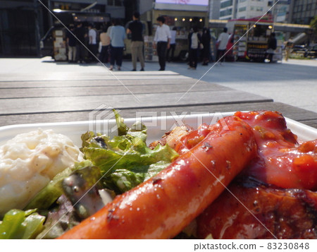 Kitchen car take-out lunch, outside rice, full of volume Kitchen car take-out lunch, outside rice, full of volume 83230848