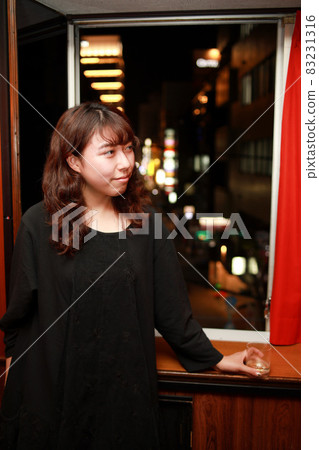Bar woman Bar woman 83231316