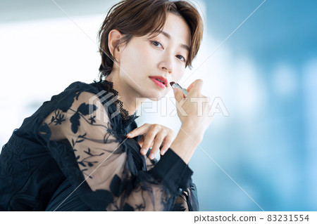 女性美容美中護膚 83231554
