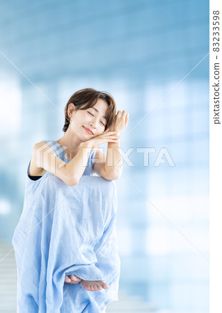 女性美容美妝中間護膚 83233598