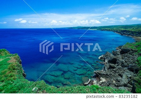Cape Tamina (a tourist attraction on Okinoerabu Island) 83235182