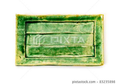 Empty Oribe ware plate 83235898