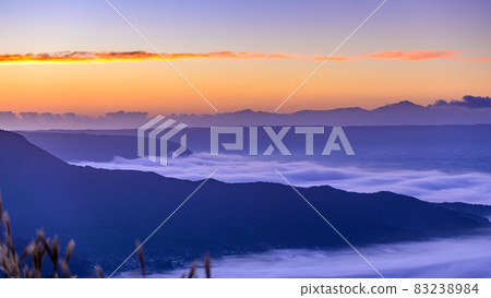 Nature superb view Beautiful dawn and sunrise (sea of clouds) scenery Japan 2021 Superb view of nature Nature superb view Beautiful dawn and sunrise (sea of clouds) scenery Japan 2021 Superb view of nature 83238984