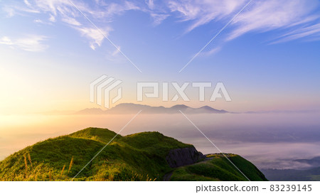 自然美景 美麗的黎明和日出（雲海）風景 日本 2021 自然美景 83239145
