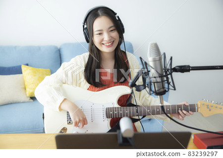 Guitar online lesson Guitar online lesson 83239297