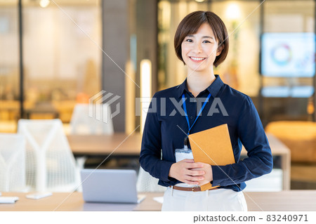 Office business woman shooting cooperation: WEEK Shibadaimon (Sun Frontier Fudousan) Office business woman shooting cooperation: WEEK Shibadaimon (Sun Frontier Fudousan) 83240971
