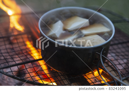 營地鍋邊 營地鍋邊 83241095