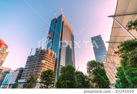 俯瞰東京中城八重洲和東京站的日本東京城市景觀 83245039