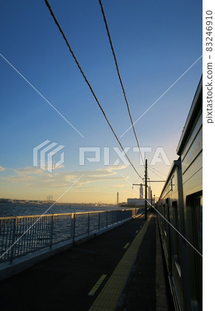 Umi Shibaura at dusk Kanagawa 83246910
