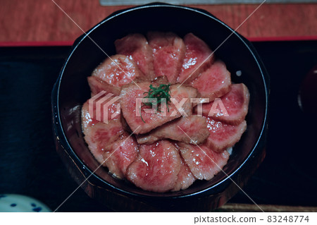 Hitsumabushi of Japanese black beef 83248774