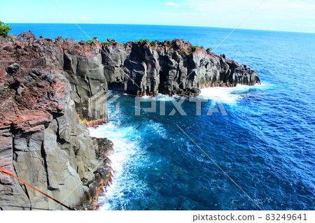 從門脅吊橋看到的城崎海岸 從門脅吊橋看到的城崎海岸 83249641