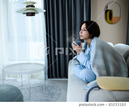 女子 83253183