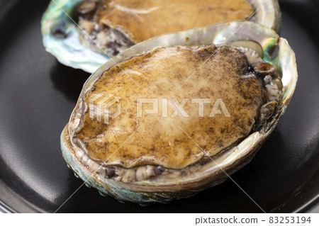 Raw abalone Raw abalone 83253194