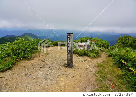 神室山的頂柱 神室山的頂柱 83254387