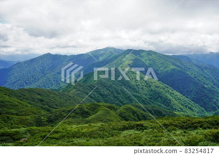 從神室山到大俁山的山脊 83254817