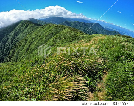 從神室山到神室山的山脊線 從神室山到神室山的山脊線 83255581