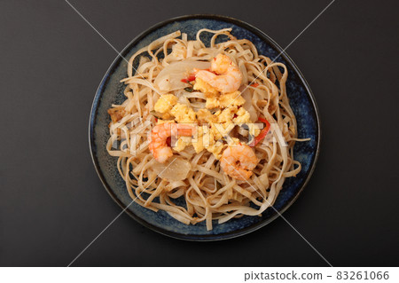 泰式炒麵 Pad Thai 泰式炒麵 Pad Thai 83261066