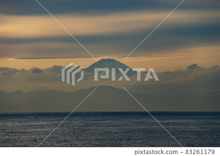Miura Peninsula from Jogashima at dusk to Izu Peninsula Mt. Fuji distant view Miura Peninsula from Jogashima at dusk to Izu Peninsula Mt. Fuji distant view 83261179