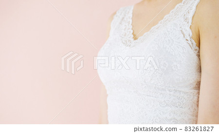 穿內衣的女性(美容/減肥) 穿內衣的女性(美容/減肥) 83261827