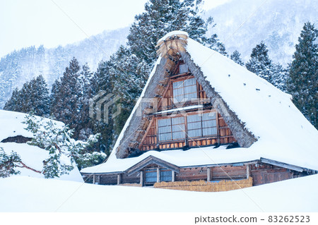 Suganuma Gassho-zukuri Village (Winter) Suganuma Gassho-zukuri Village (Winter) 83262523