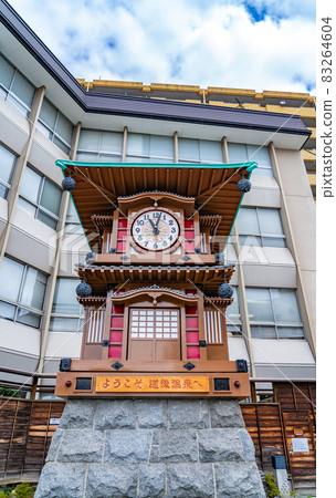 道後溫泉唐栗鐘（愛媛縣松山市） 83264604